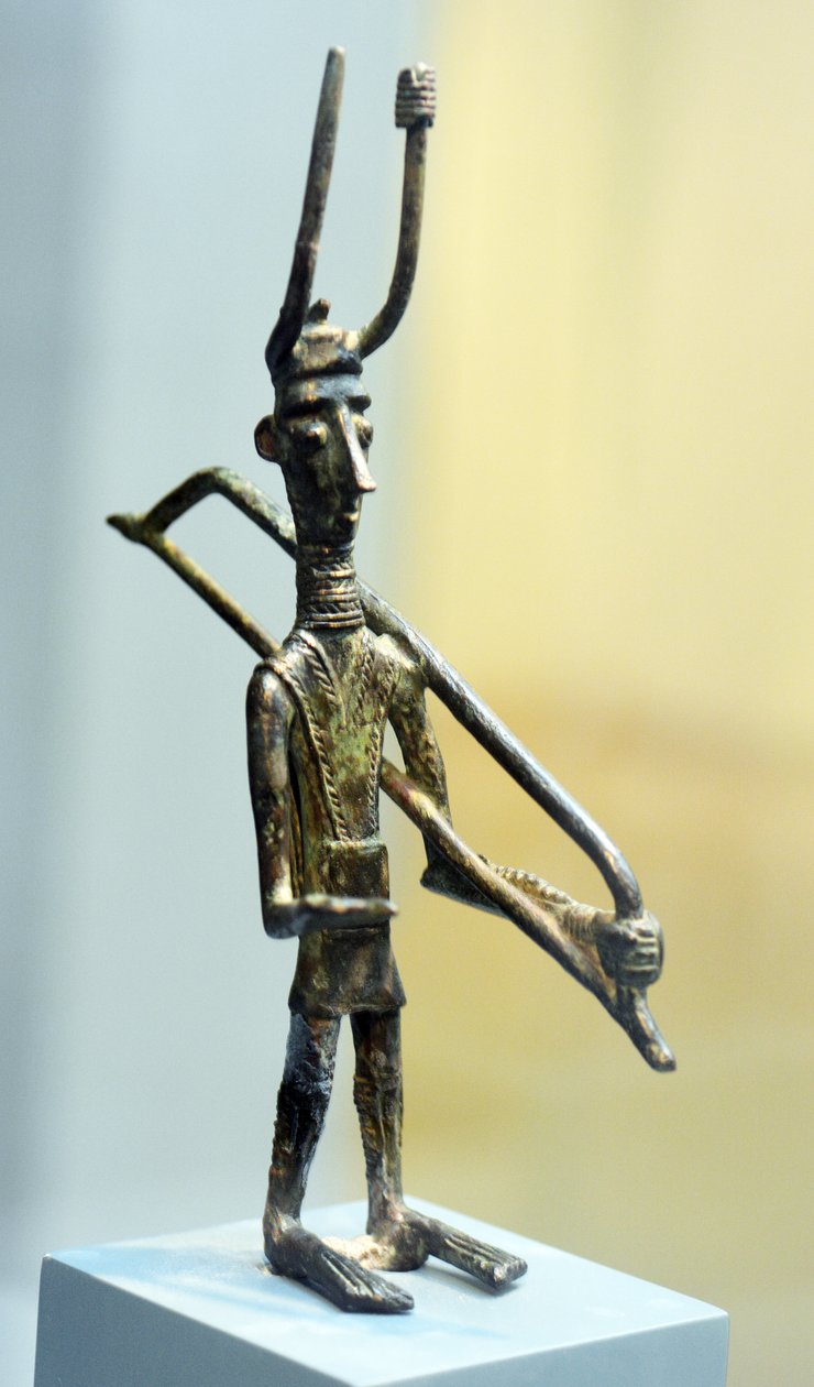 Soturin hahmo, noin 1800-1200 eKr. (pronssi) tekijältä Sardinia Nuragic Civilization