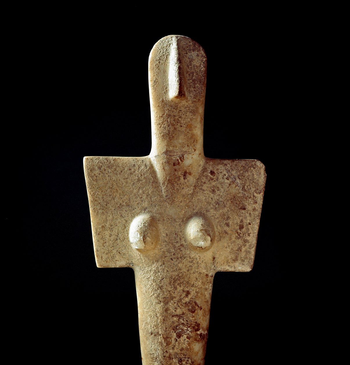 Nuraginen kulttuuri (nuraghi) Sardinialainen: Äitijumalattaren kalkkikivipatsas, kykladityyppinen idoli, Senorbista (Trexentan alue), joka on peräisin prenuragisesta ajanjaksosta (1900-luku eKr.) Eneoliittista. Himmeä. 42 cm Cagliari, Museo Nazionale Arche tekijältä Sardinia Nuragic Civilization