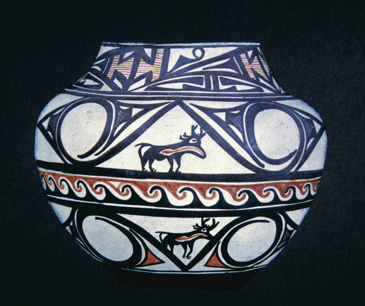 Water Pot, Pueblo Culture (keraaminen) tekijältä School American