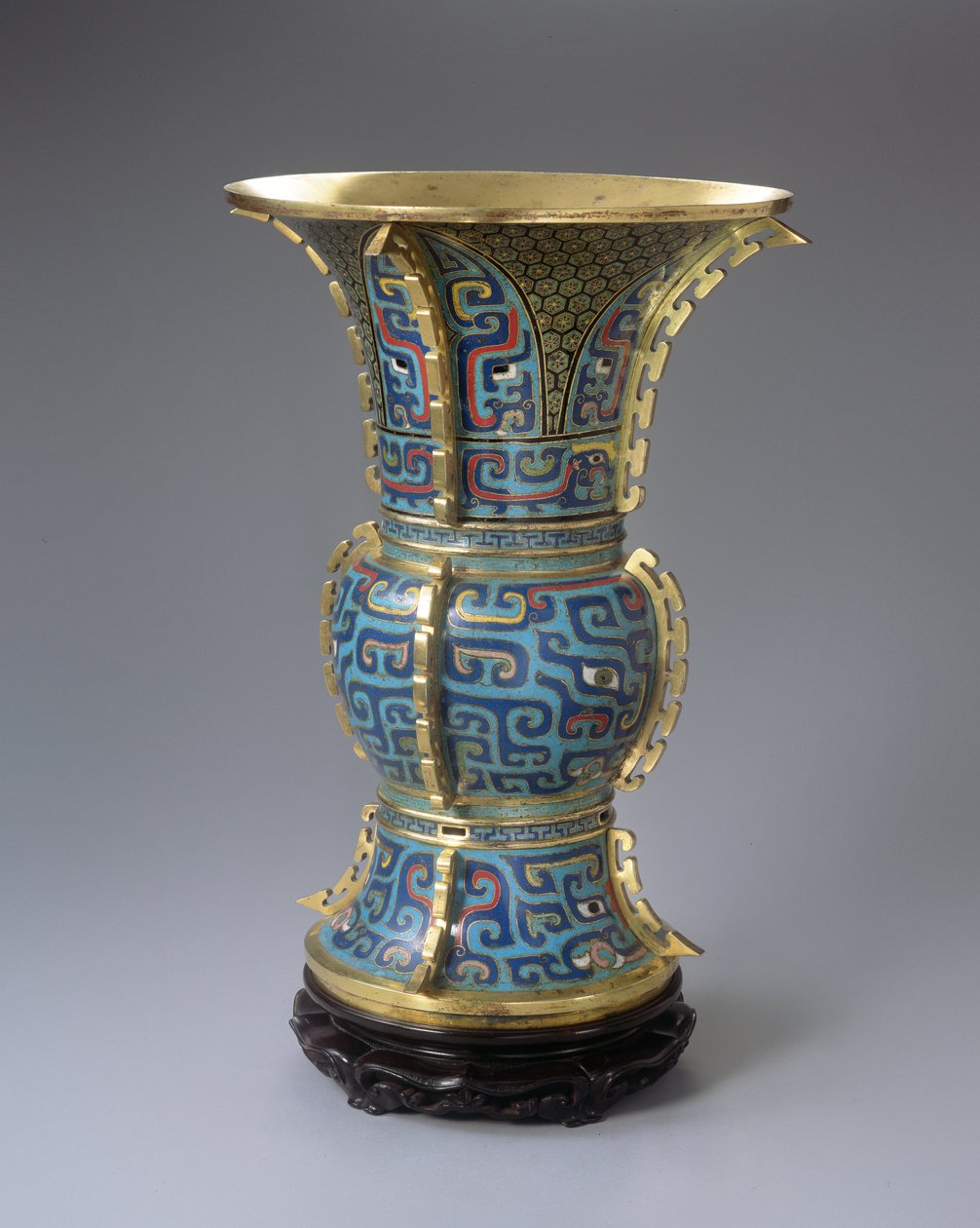 Zun-muotoinen maljakko ja teline (cloisonne emali & zitan) (katso myös 272146) tekijältä School Chinese