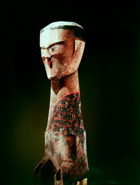 Statuetti, Zhou-dynastia (1046-256 eaa.), 4.-3. vuosisata eaa. (puu) (kuva 394841) tekijältä School Chinese