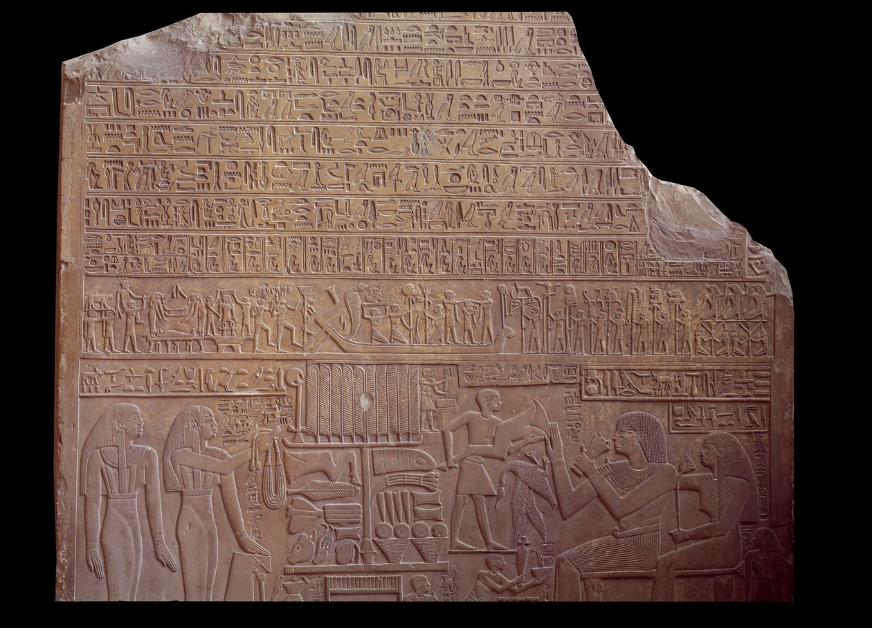 Egyptiläinen antiikki: hautajaisstele, joka on peitetty koodikielellä hieroglyfien muodossa. Pariisi, Louvre-museo tekijältä School Egyptian