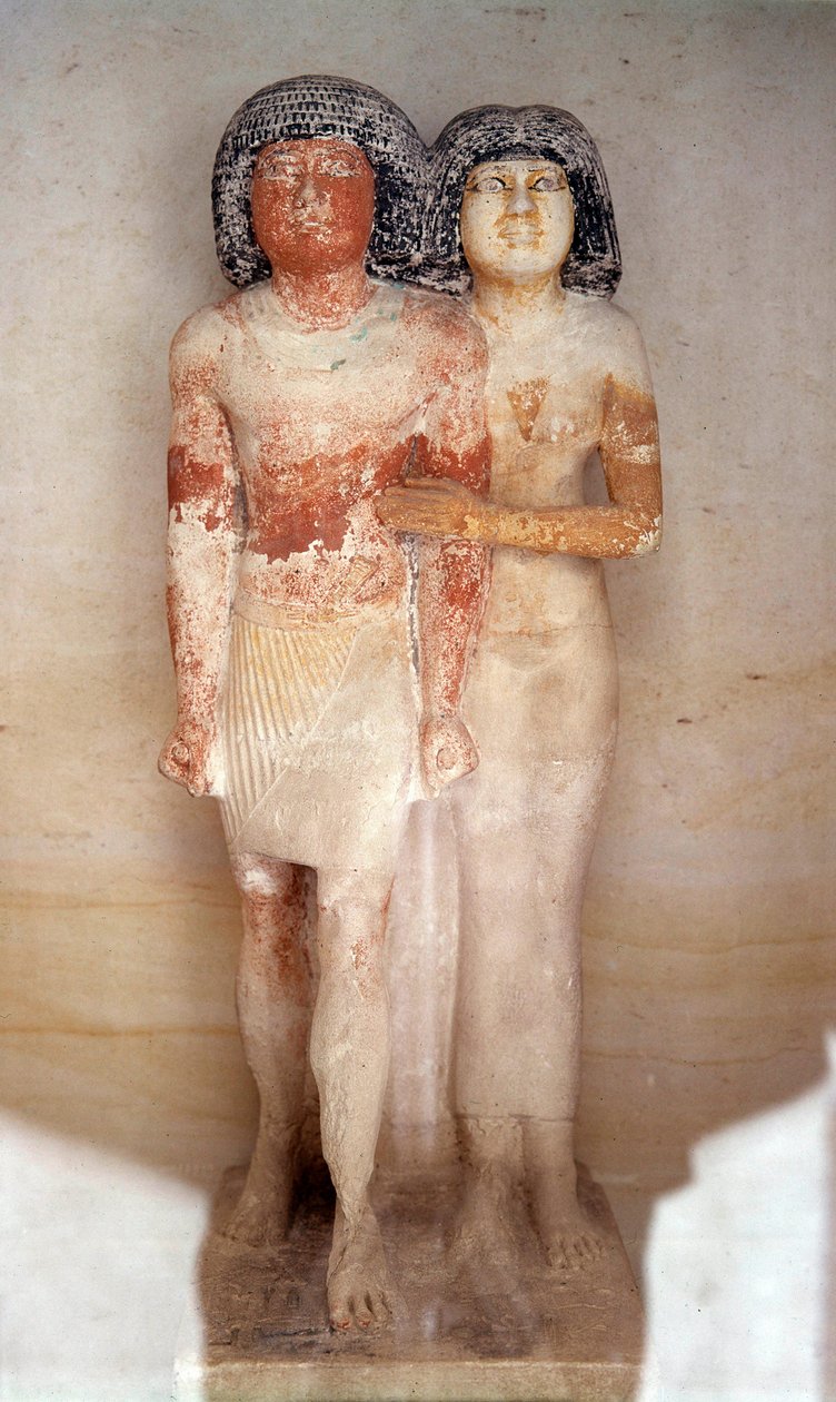 Egyptiläinen antiikki: Raherkan, kirjanoppineiden päällikön, ja hänen vaimonsa Meresankhin patsas. Maalattu kalkkikivipatsas. 5. dynastia, muinainen valtakunta (noin 2700-2200 eKr.). Himmeä. 0,52x0,21 m. Louvren taidemuseo tekijältä School Egyptian