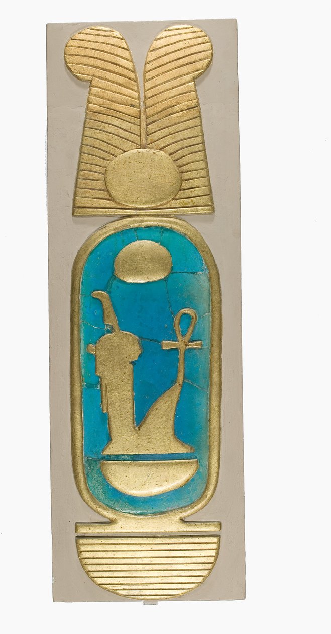 Amenhotep III:n kartotus Malqatasta, n. 1390–1353 eKr. (fajanssi, moderni kipsi ja kultamaali) tekijältä School Egyptian
