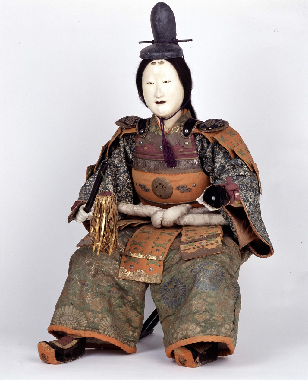 Japanilainen Edo-kauden nukke, joka esiintyy Boys Party -tapahtumassa. Captier Collection. Pariisi tekijältä Japanese School