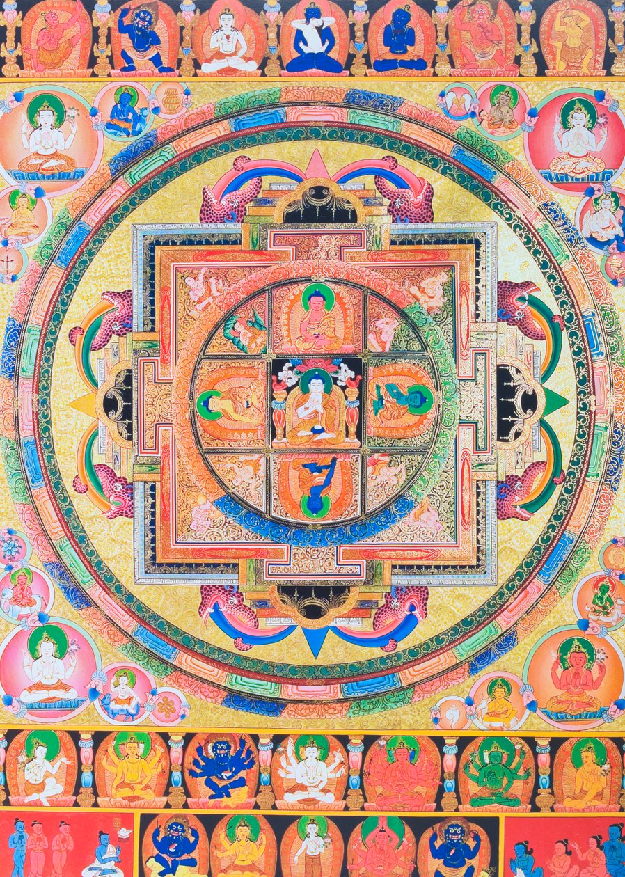 Pancha Buddha Mandala, joka kuvaa viisi Buddhan muotoa, jotka symboloivat viittä erilaista viisautta (guassi kankaalla) tekijältä School Nepalese