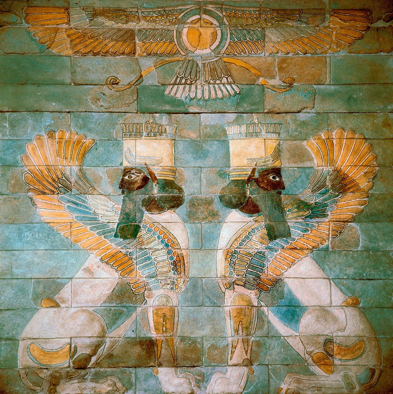 Persialainen taiderouenid: kaksi androcefaalista sfinksiä (tai leijonaa) Ahura Mazdan, zoroastrismin jumaluuden, alaisuudessa. Susasta, Iranista (veistos) tekijältä School Persian