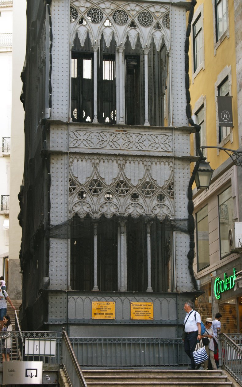 Santa Justa Lift, Lissabon, Portugali (kuva) tekijältä School Portuguese