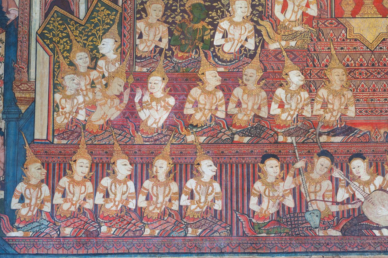 Buddhaisawan-kappelin seinämaalaukset, jotka kuvaavat Bodhisattvan vanhempien, Sakya-klaanin kuninkaan Suddhodanan ja prinsessa Mahamayan kuninkaallisten häiden juhlallisuuksia. tekijältä School Thai