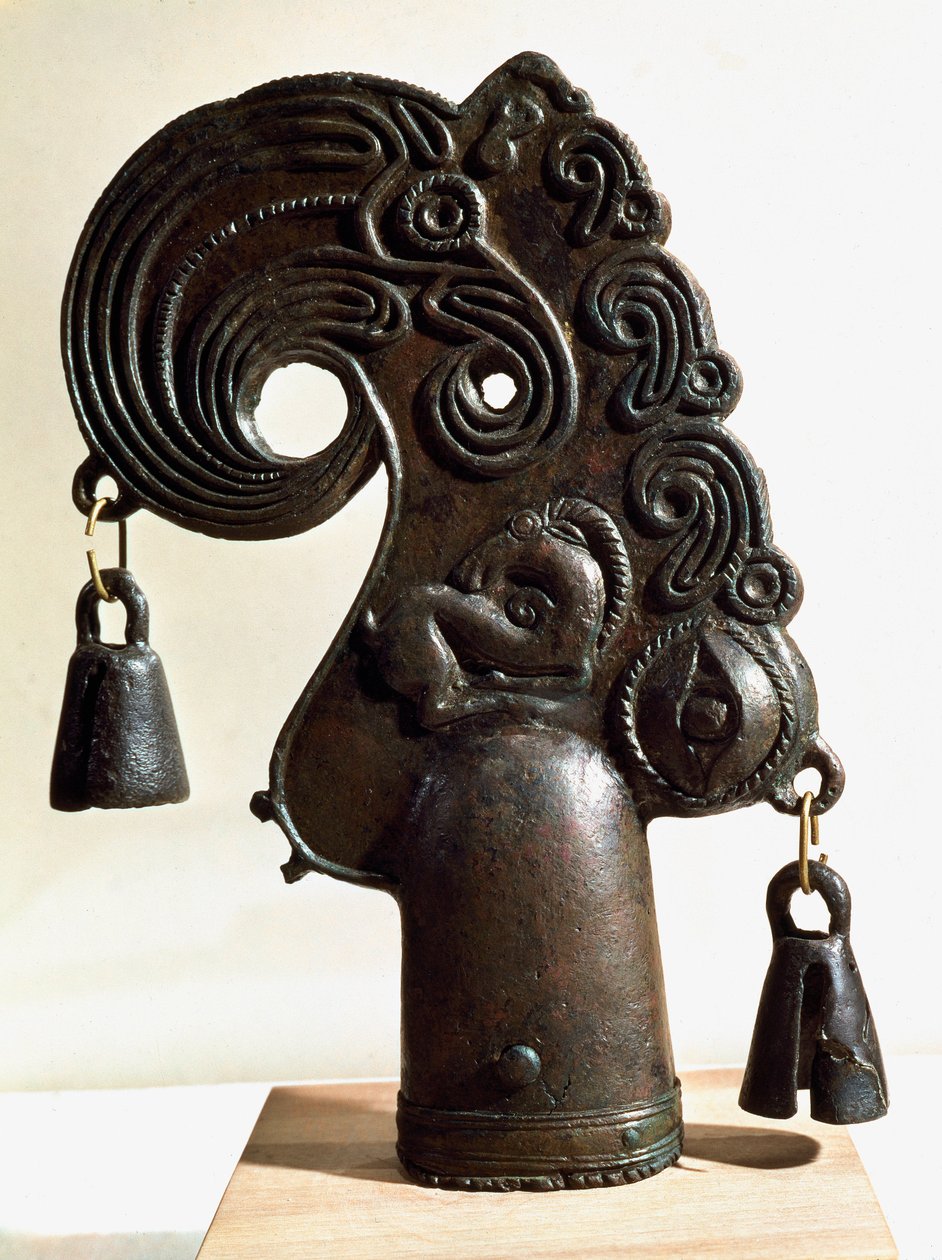 Art Scythia (Scythic Civilization tai Scythia): Pronssinen keihäänkärki koristaa upeaa eläintä. Ulskista (Kuban), Pohjois-Kaukasuksesta Venäjältä, 4. vuosisadalta eKr. Korkeus: 28 cm. Pietarin Eremitaaši tekijältä Scythian