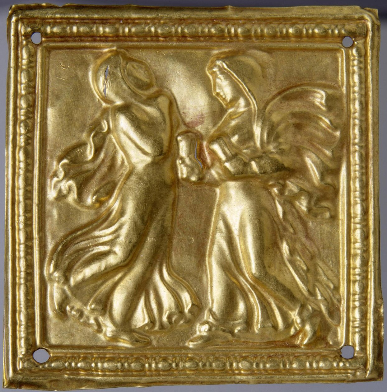 Art des steppes - Skythian Art : Neliömäinen laatta tanssijoineen. Kulta, koko: H 4,7, 4. vuosisata eKr., Valtion Eremitaaši, Pietari tekijältä Scythian