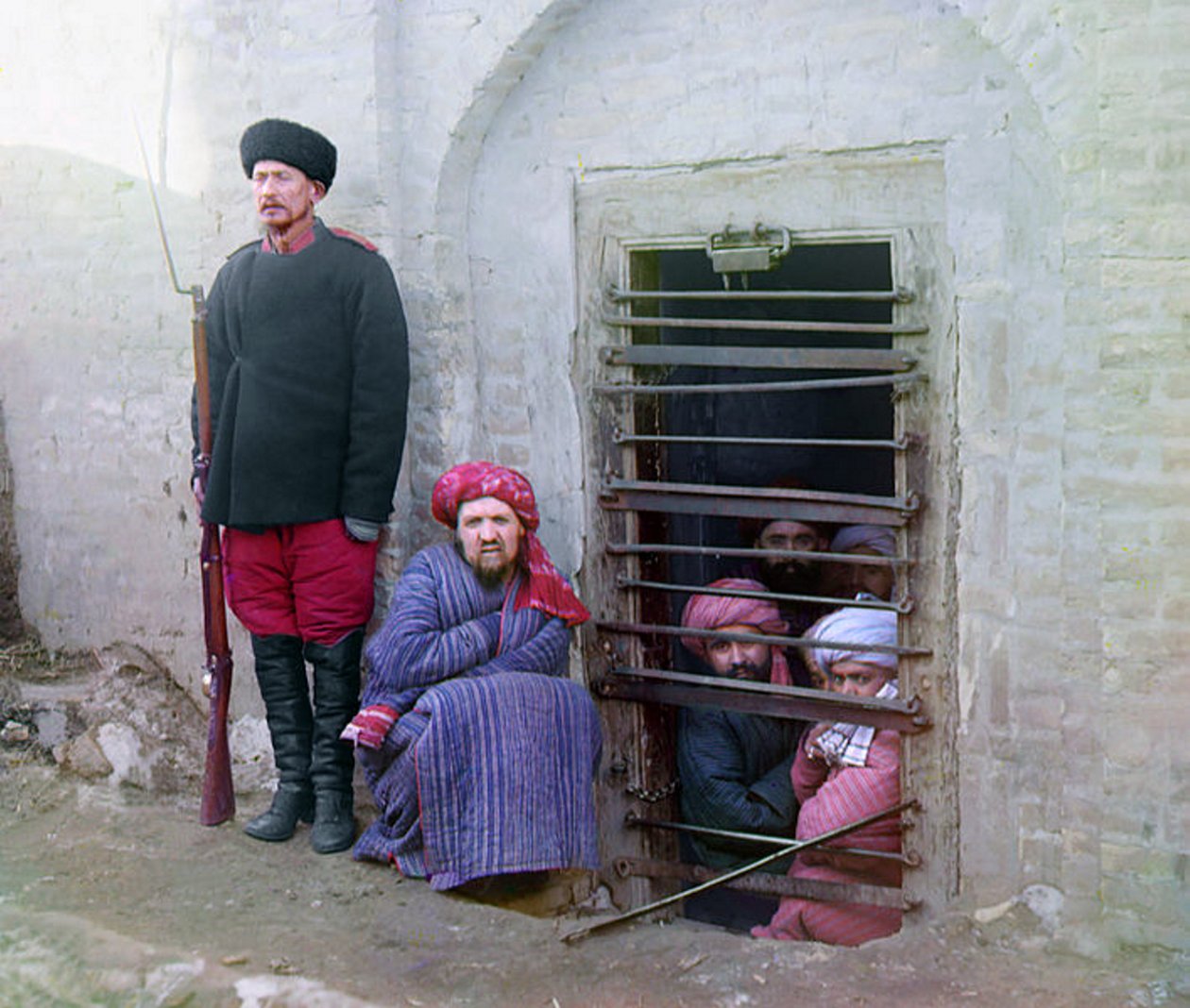 Perinteinen Keski-Aasialainen vankila, 1904 tekijältä Sergei Mikhailovich Prokudin Gorskii