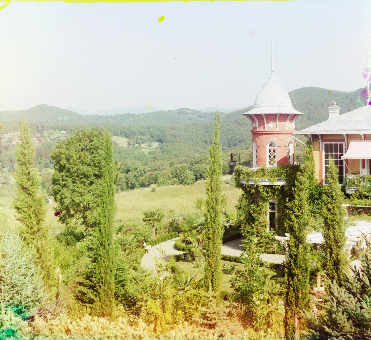 Dacha Kaukasiassa, 1905-1915 tekijältä Sergey Prokudin Gorsky