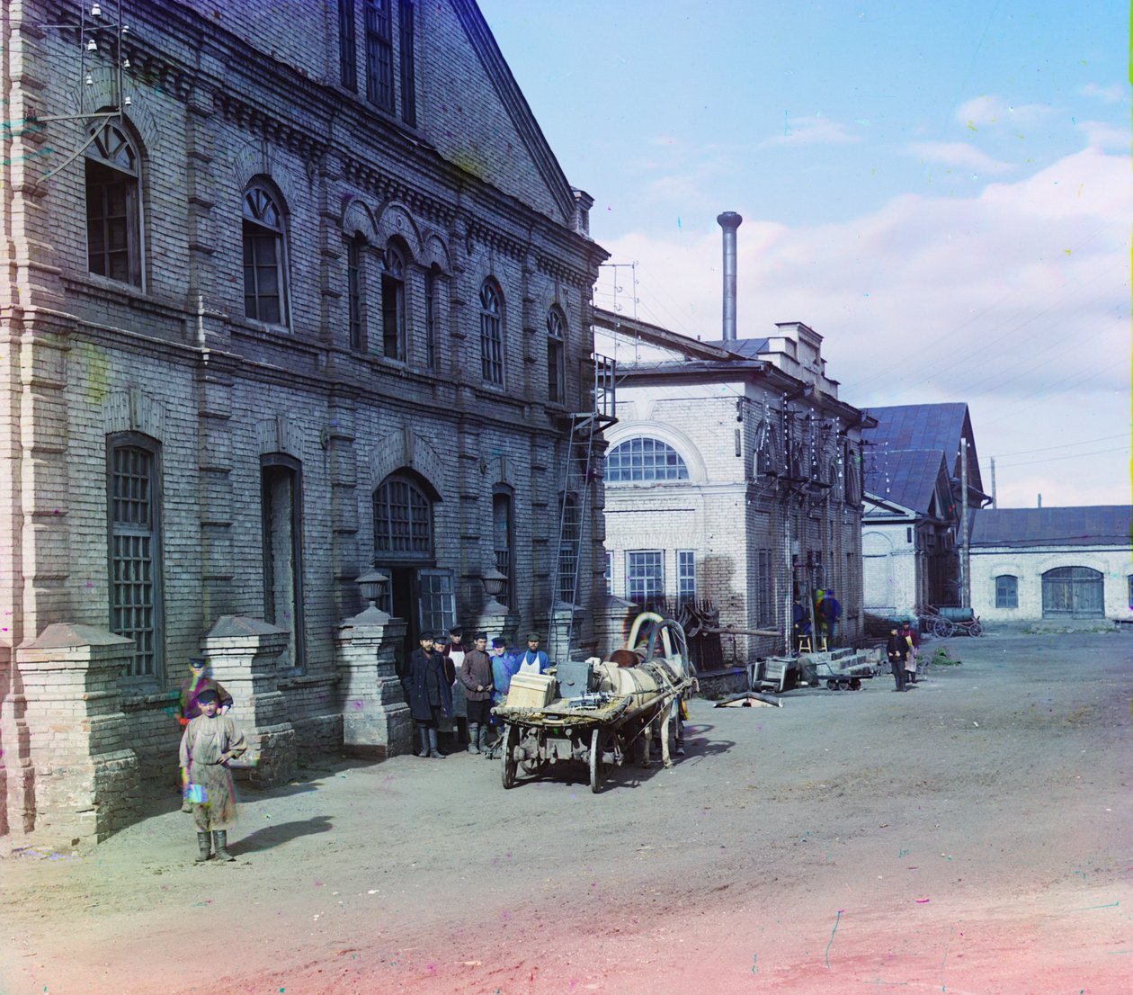 Kaslin ruukin mekaaniset valujen viimeistelyliikkeet, 1905-1915 tekijältä Sergey Prokudin Gorsky