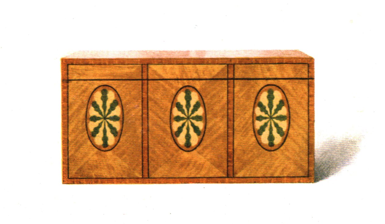 Upotekoristeinen satiinipuinen Tea-Caddy, 1908. tekijältä Shirley Charles Llewellyn Slocombe