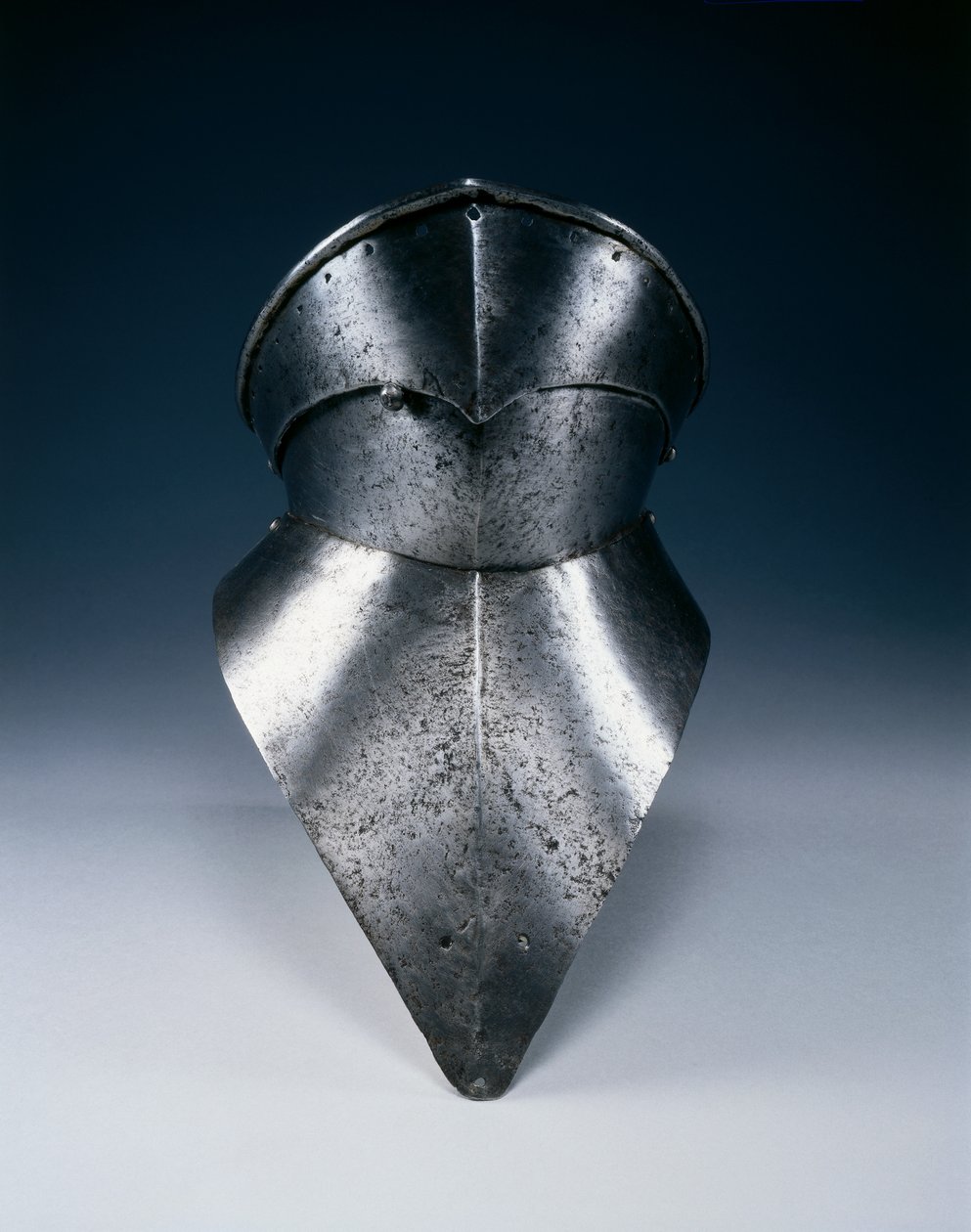 Gothic bevor, n. 1480 (teräs) tekijältä Spanish School