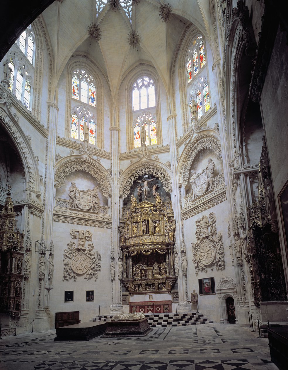 Sisäkuva Capilla del Condestablesta, 1400-luvun loppu tekijältä Spanish School