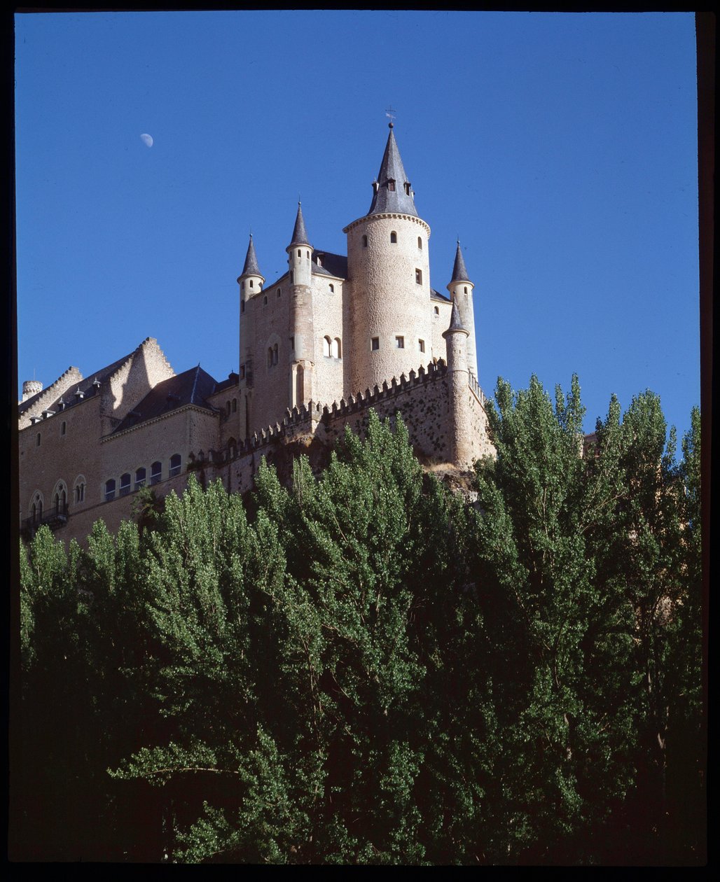 Näkymä alcazarille tekijältä Spanish School