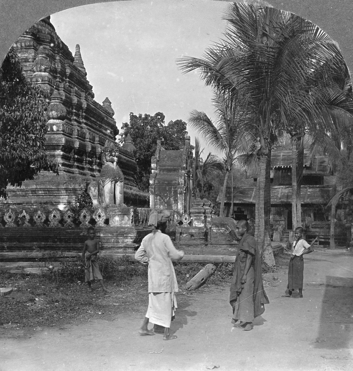 Amarapura, Burma, 1908 tekijältä Stereo Travel Co
