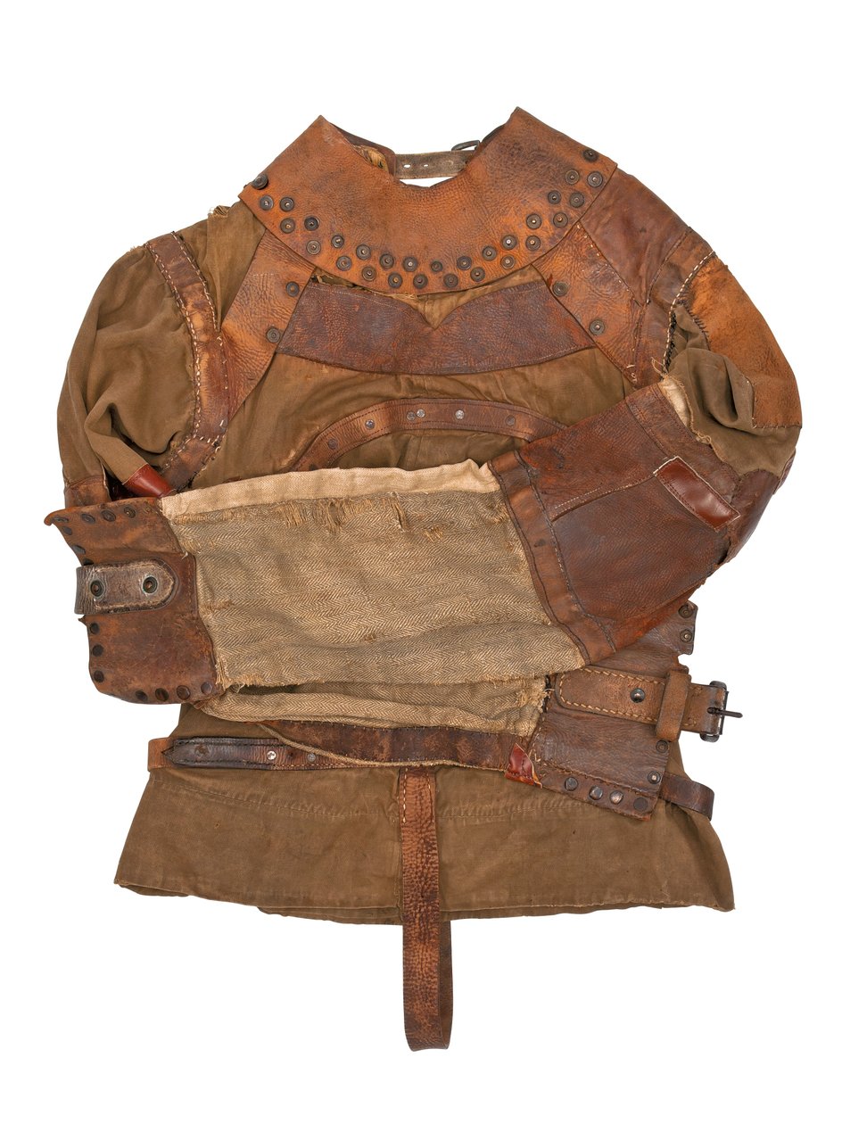 Harry Houdinin omistama pakkopaita, n. 1915 (khaki kangas, nahka- ja metalliniitit) tekijältä Swanfeldt Tent and Awning Co.