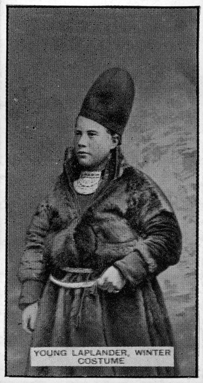 Nuori lappilainen talviasussa 1800-luvun lopun valokuvan jälkeen tekijältä Swedish Photographer