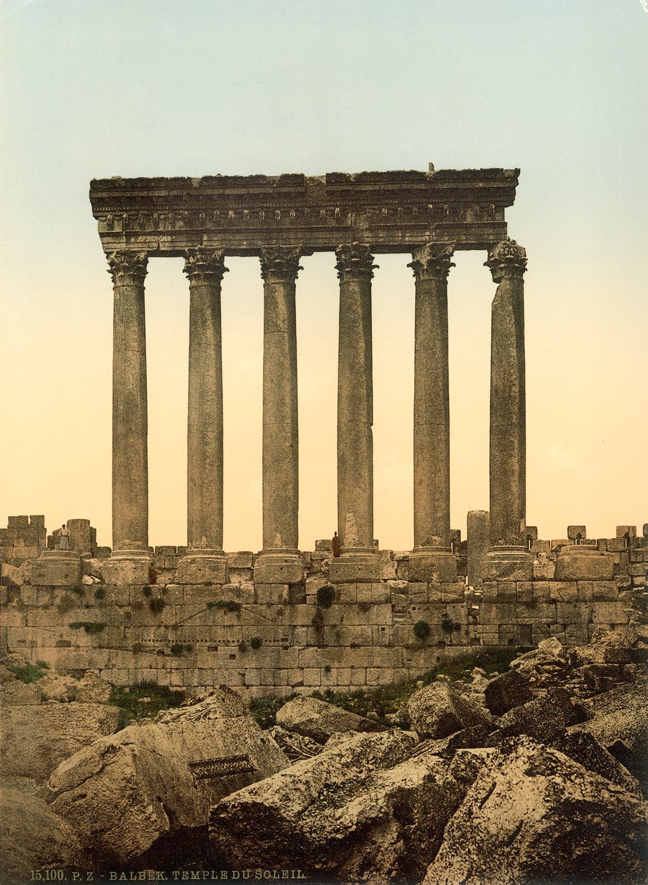 Jupiterin temppelin peristyyli, Baalbek, n. 1880-1900 (fotokromi) tekijältä Swiss Photographer