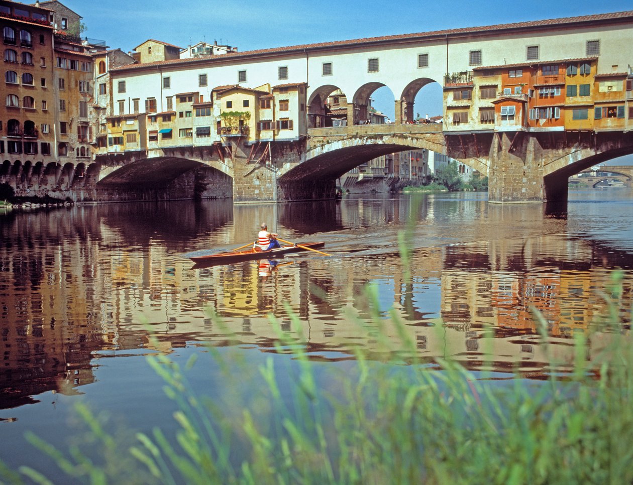 Ponte Vecchio, rakennettu vuonna 1345 tekijältä Taddeo Gaddi