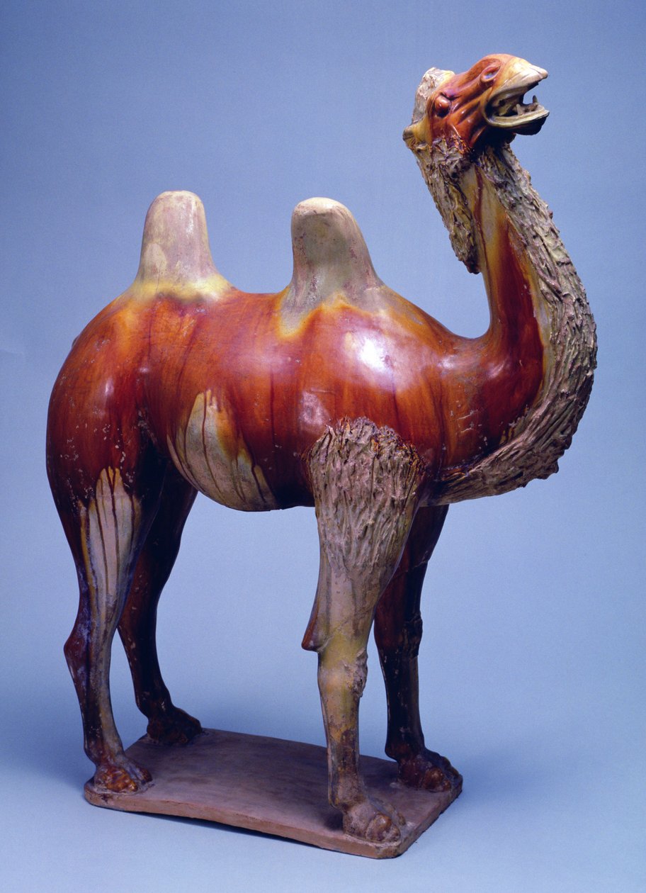 Kameli, Tang-dynastia (monivärinen lasitettu keramiikka) tekijältä Tang Dynasty Chinese School