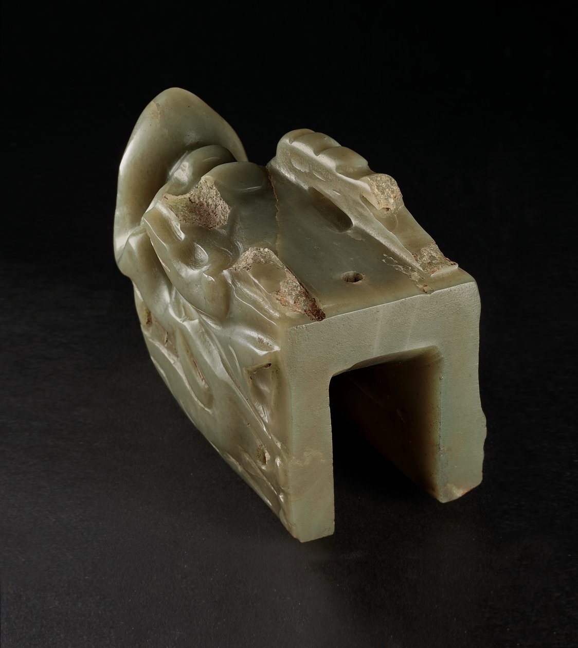 Junkunc Jade Dragon Head (jade) tekijältä Tang Dynasty Chinese School