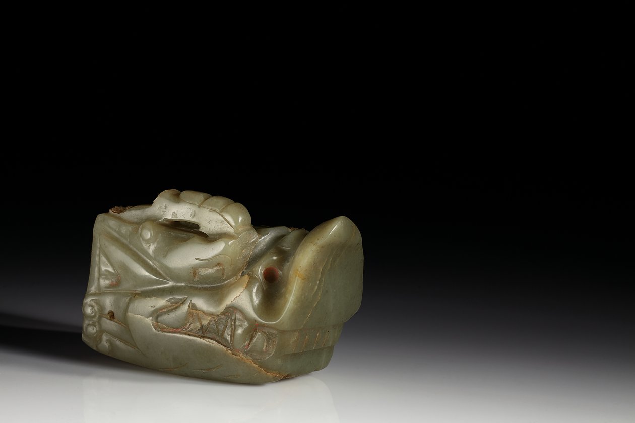 Junkunc Jade Dragon Head (jade) tekijältä Tang Dynasty Chinese School