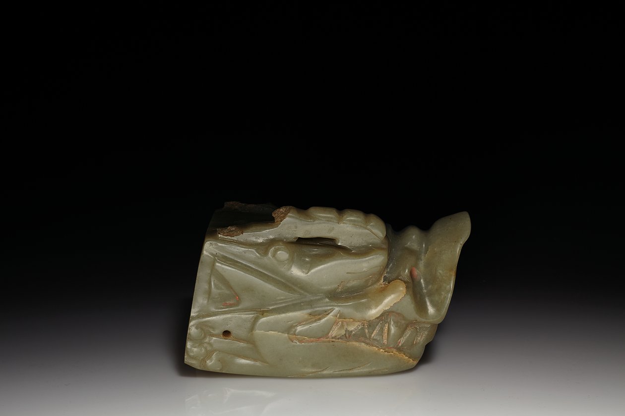 Junkunc Jade Dragon Head (jade) tekijältä Tang Dynasty Chinese School
