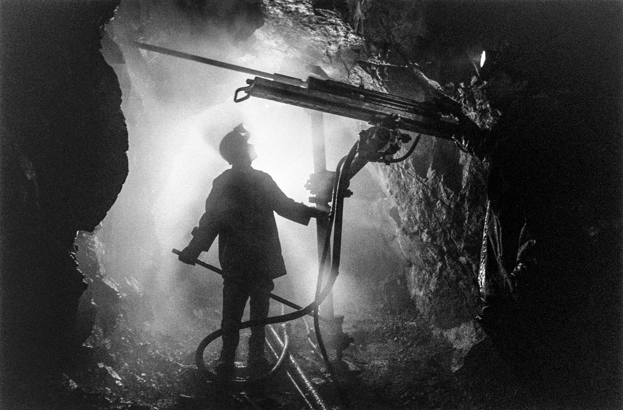 Chilen Sewell perustettiin vuonna 1906 Braden Copper Companyn toimesta yrityskaupungiksi, joka... tekijältä Ted Spiegel