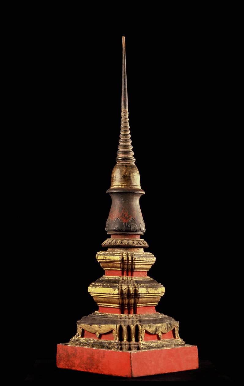 Malli chedi- tai relikvaariotornista (puu) tekijältä Thai School