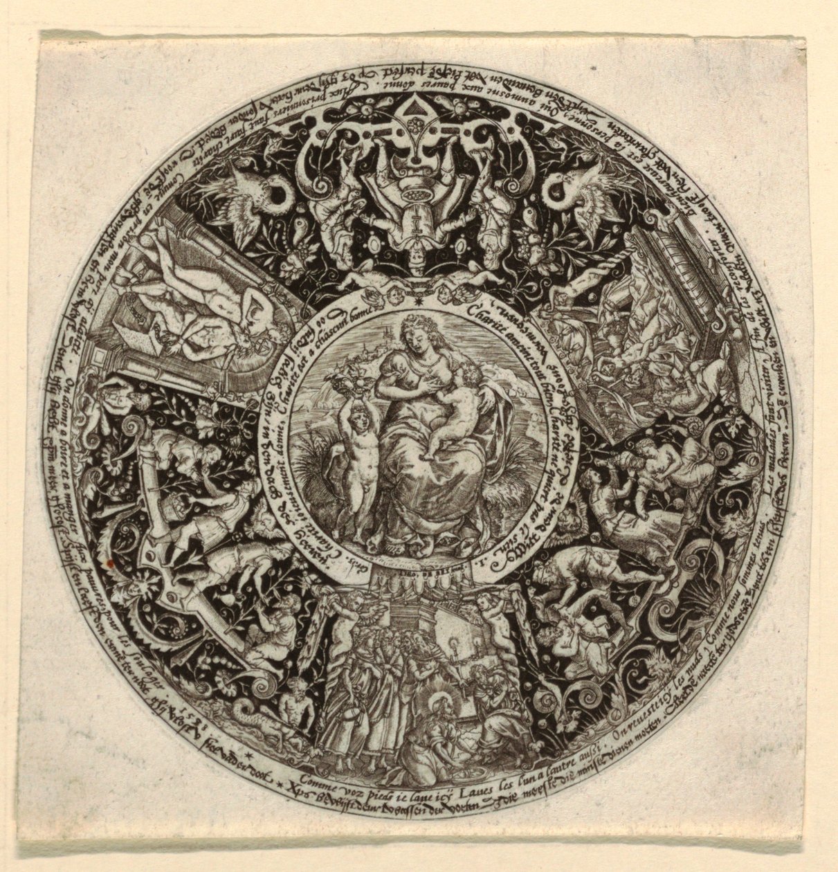 Suunnittelu kaiverretulle tazzalle, jossa on hyväntekeväisyyden allegoria tekijältä Theodor de Bry
