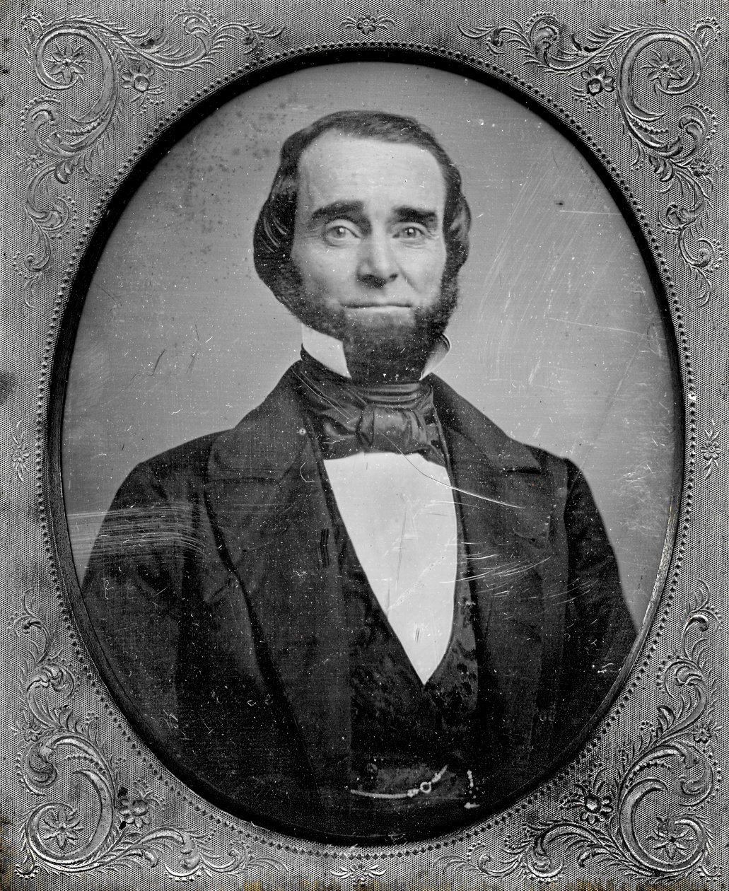 Thomas Reyburnin muotokuva Olive Streetiltä neljännen ja viidennen kadun välissä St. Louisissa. Reyburnin kasvot on värjätty vaaleanpunaisella pigmentillä tekijältä Thomas M. Easterly