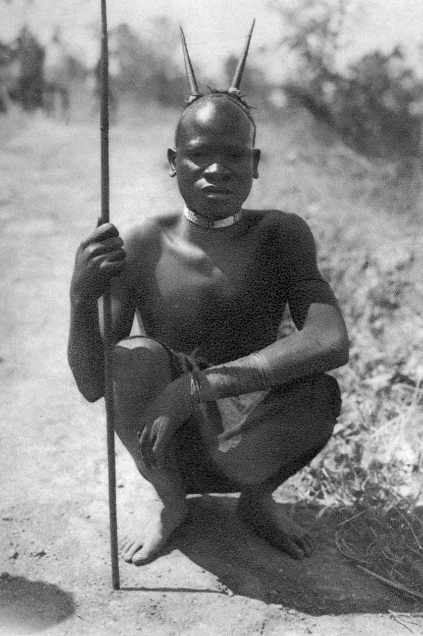 Sarvipoika, Abercorn Tukuyuan, Tanganyika, 1925 1927 tekijältä Thomas A. Glover