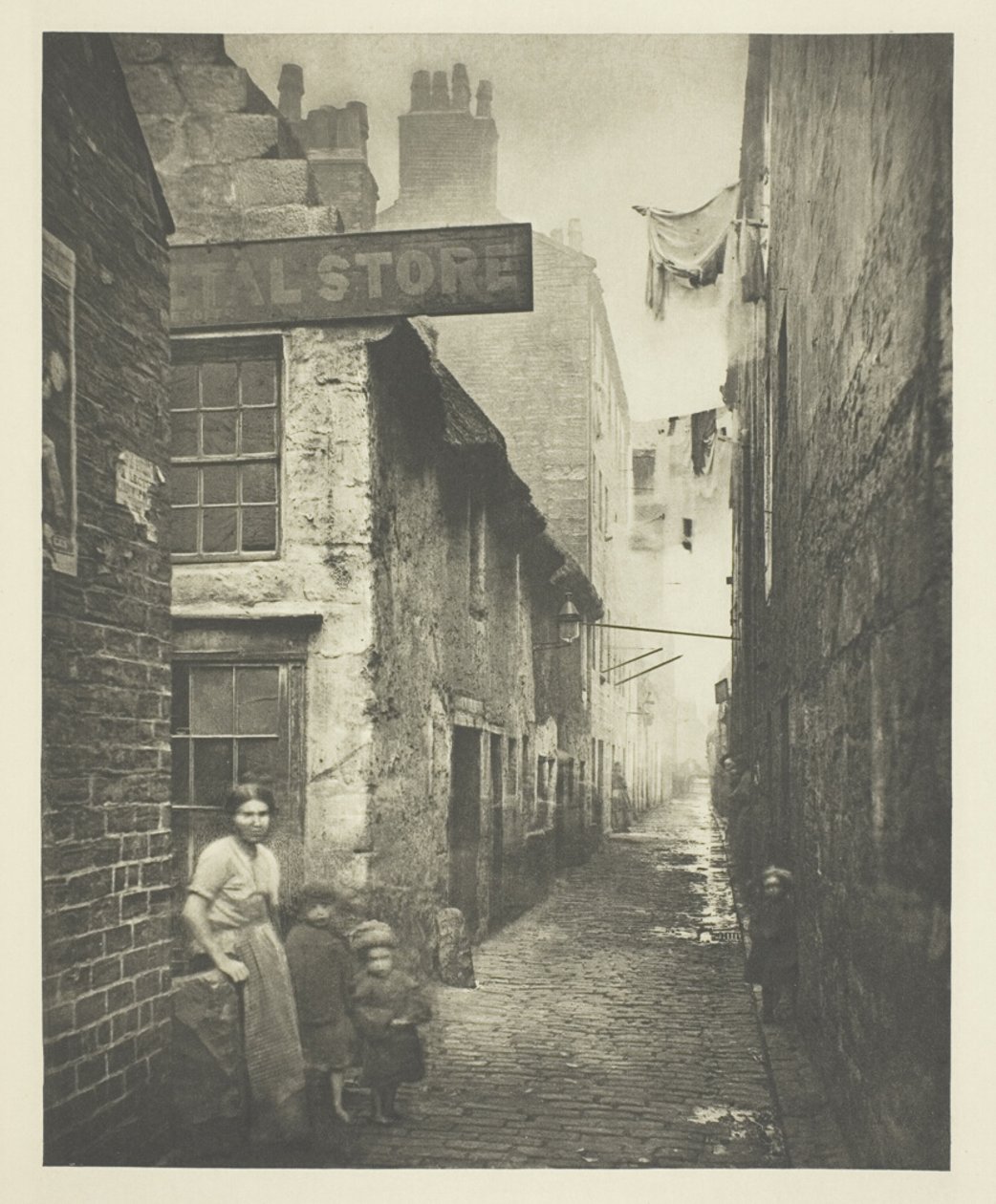 Old Vennel off High Street tekijältä Thomas Annan