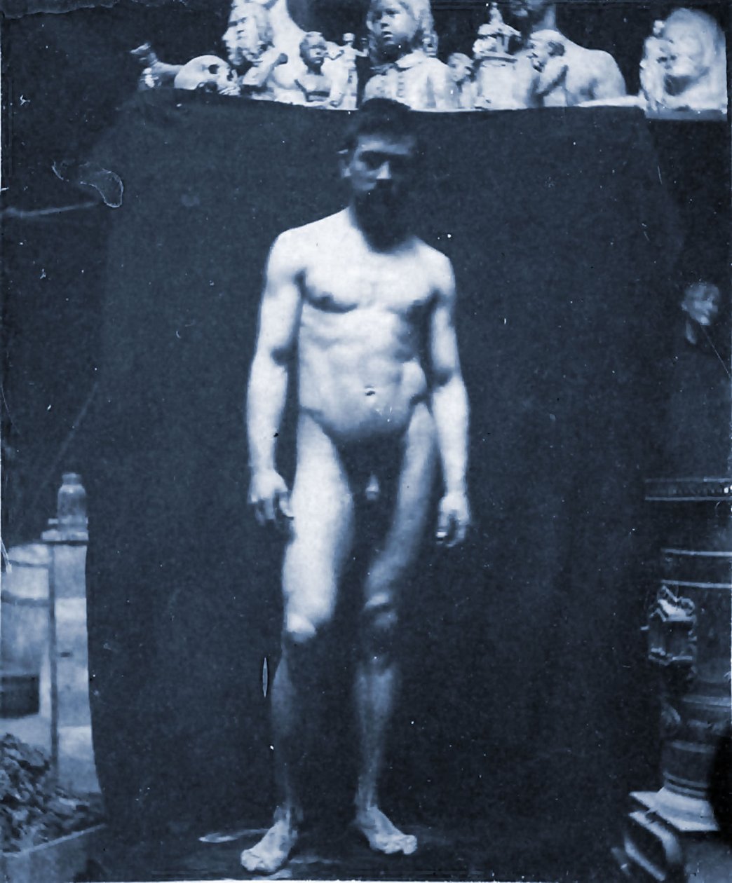 Samuel Murrayn alastonmuotokuva Eakinin ateljeessa, 1890 (syanotypia) tekijältä Thomas Eakins