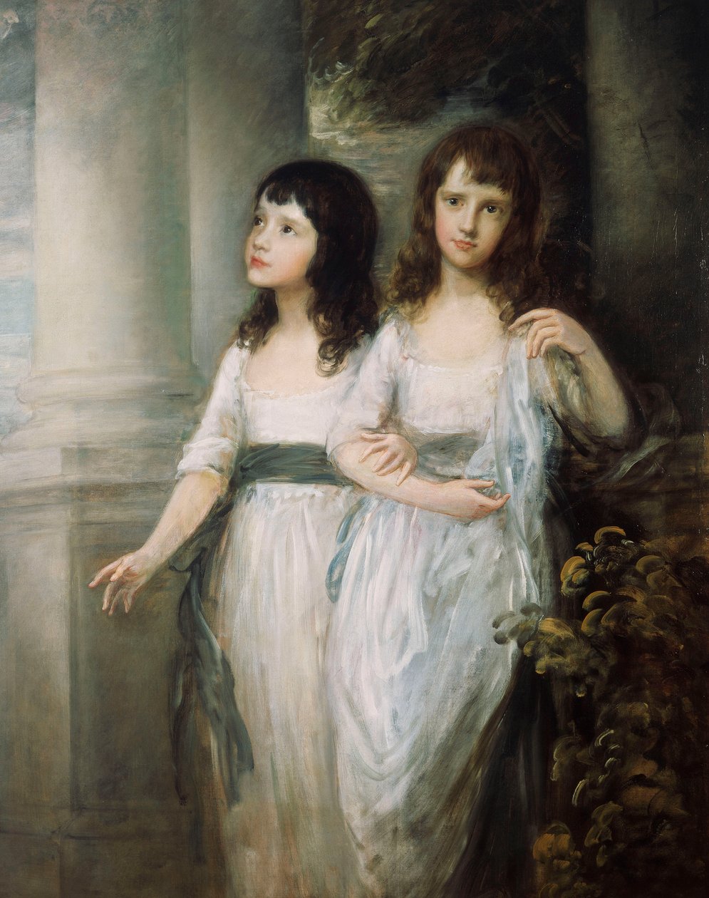 Ryhmämuotokuva neiti Sloperistä, jotka molemmat seisovat melkein koko pituudeltaan valkoisissa mekoissa, joissa on sininen vyö, tekijältä Thomas Gainsborough