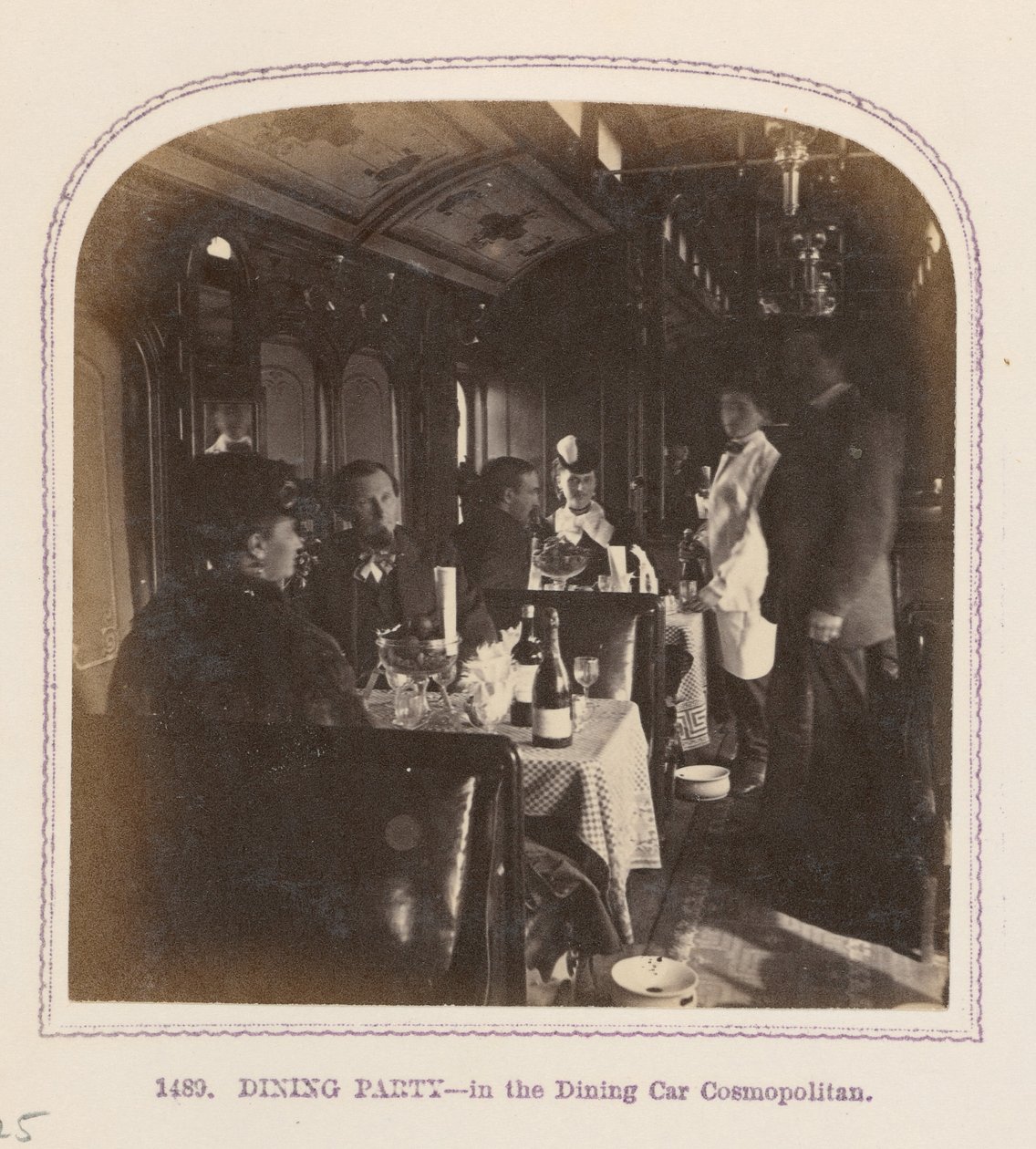 Dining Party - ruokailuvaunussa Cosmopolitanissa tekijältä Thomas Houseworth