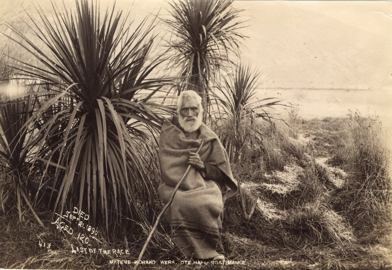 Kilpailun viimeinen, Matene Korako Wera. Ote Hapu Ngatimamoe, n. 1895 (albumiprintti) tekijältä Thomas Muir