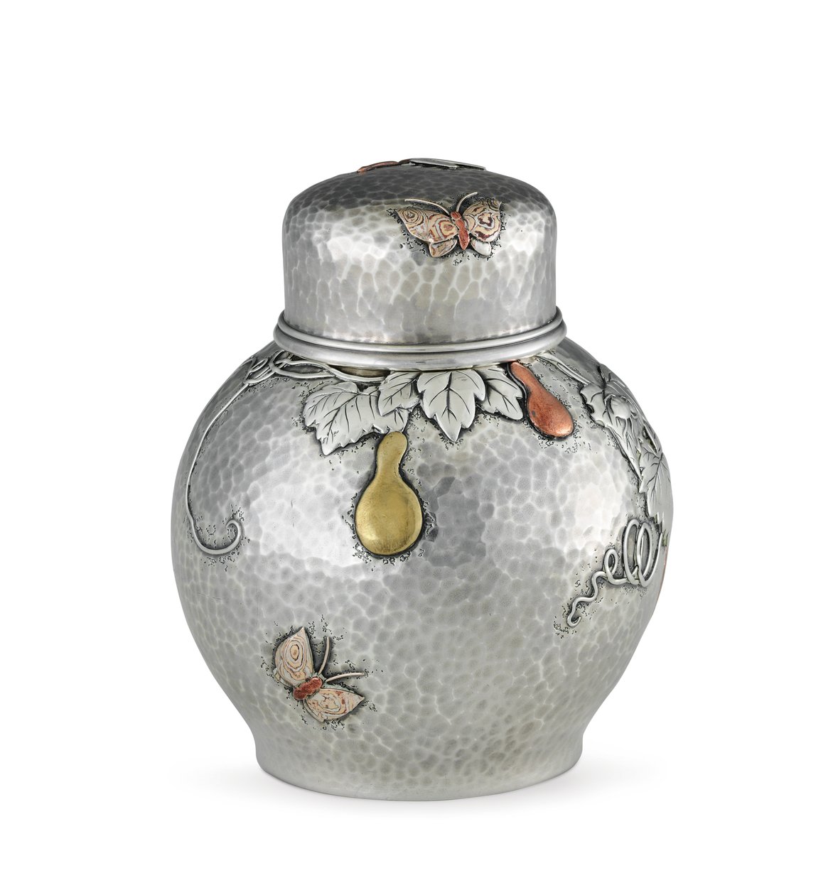 Tea caddy, n. 1880 (hopea ja sekoitettu metalli) (katso myös 703373) tekijältä Tiffany and Company