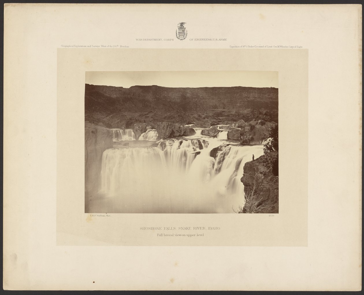 Shoshonen putoukset, Snake River, Idaho, näkymä ylätasanteelta kokonaan sivusuunnassa tekijältä Timothy H. OSullivan