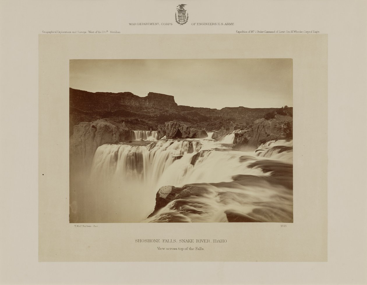 Shoshonen putoukset, Snake River, Idaho, näkymä putouksen yläosasta. tekijältä Timothy H. O