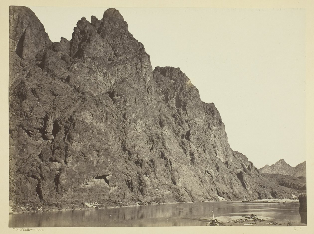 Big Hornin leiriä vastapäätä oleva jyrkänne, Black Cañon, Colorado River tekijältä Timothy O