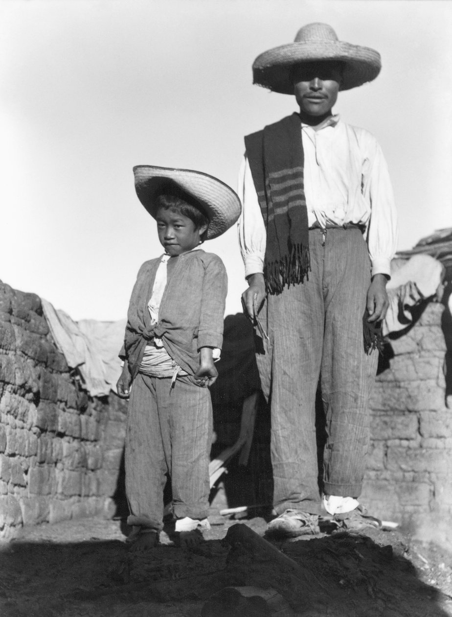 Campesino and Son, Veracruzin osavaltio, Meksiko, 1927 tekijältä Tina Modotti