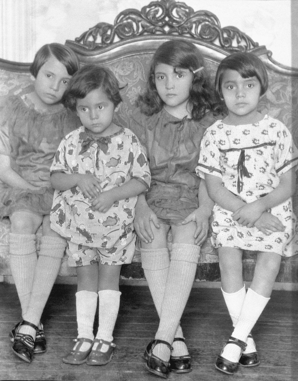 Neljä tyttöä, Meksiko, n.1926 tekijältä Tina Modotti