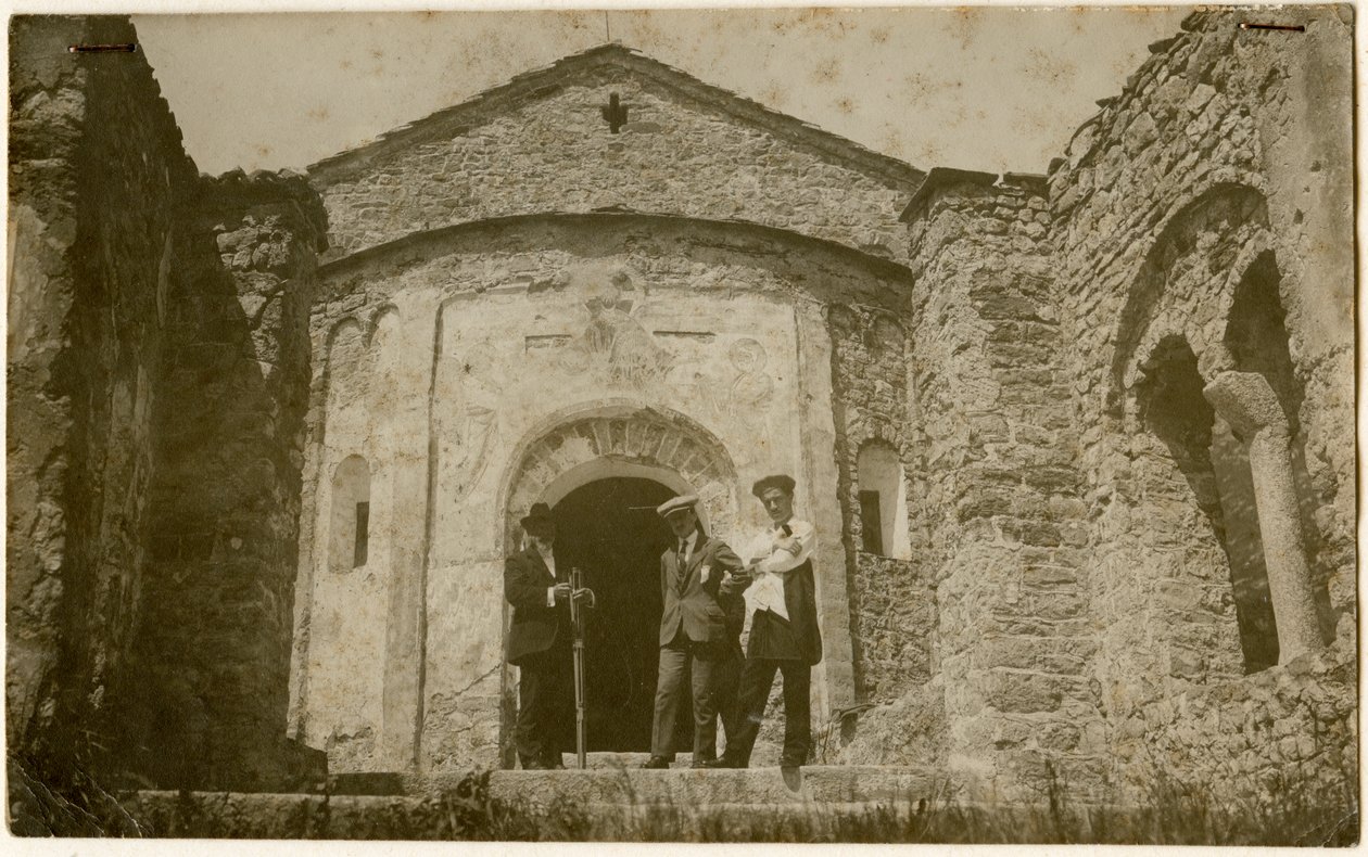 San Pietro al Monten luostari, Civate, Lombardia, Italia, Ugo Monneret de Villardin valokuva, noin 1910. tekijältä Ugo Monneret de Villard