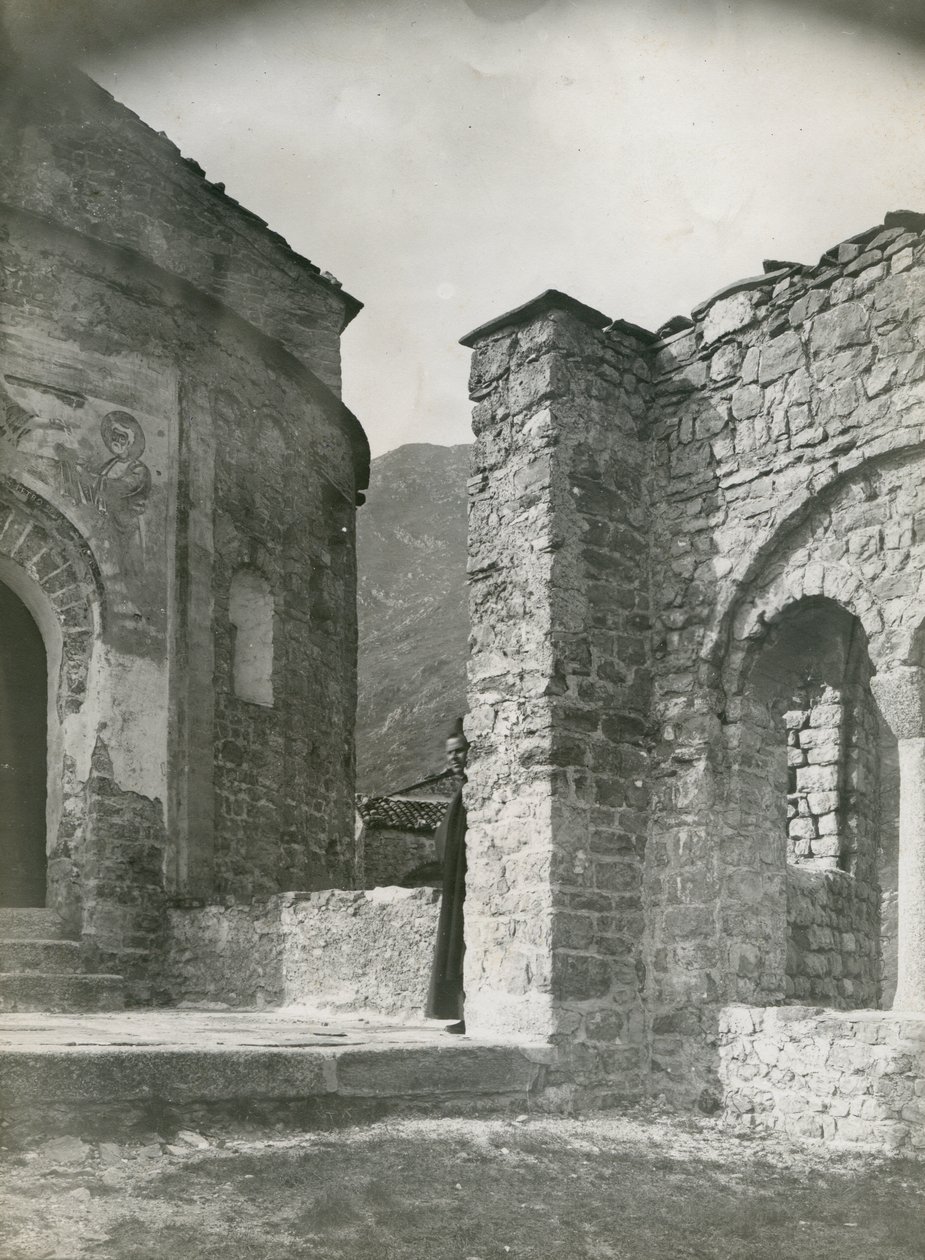 San Pietro al Monten luostari, Civate, Lombardia, Italia, Ugo Monneret de Villardin valokuva, noin 1910. tekijältä Ugo Monneret de Villard