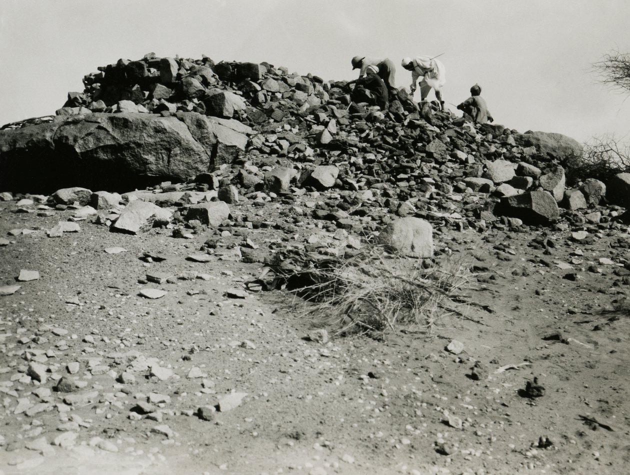 Rauniot Goz Regebin alueella, Sudan, valokuvaaja Ugo Monneret de Villard, n. 1925. tekijältä Ugo Monneret de Villard